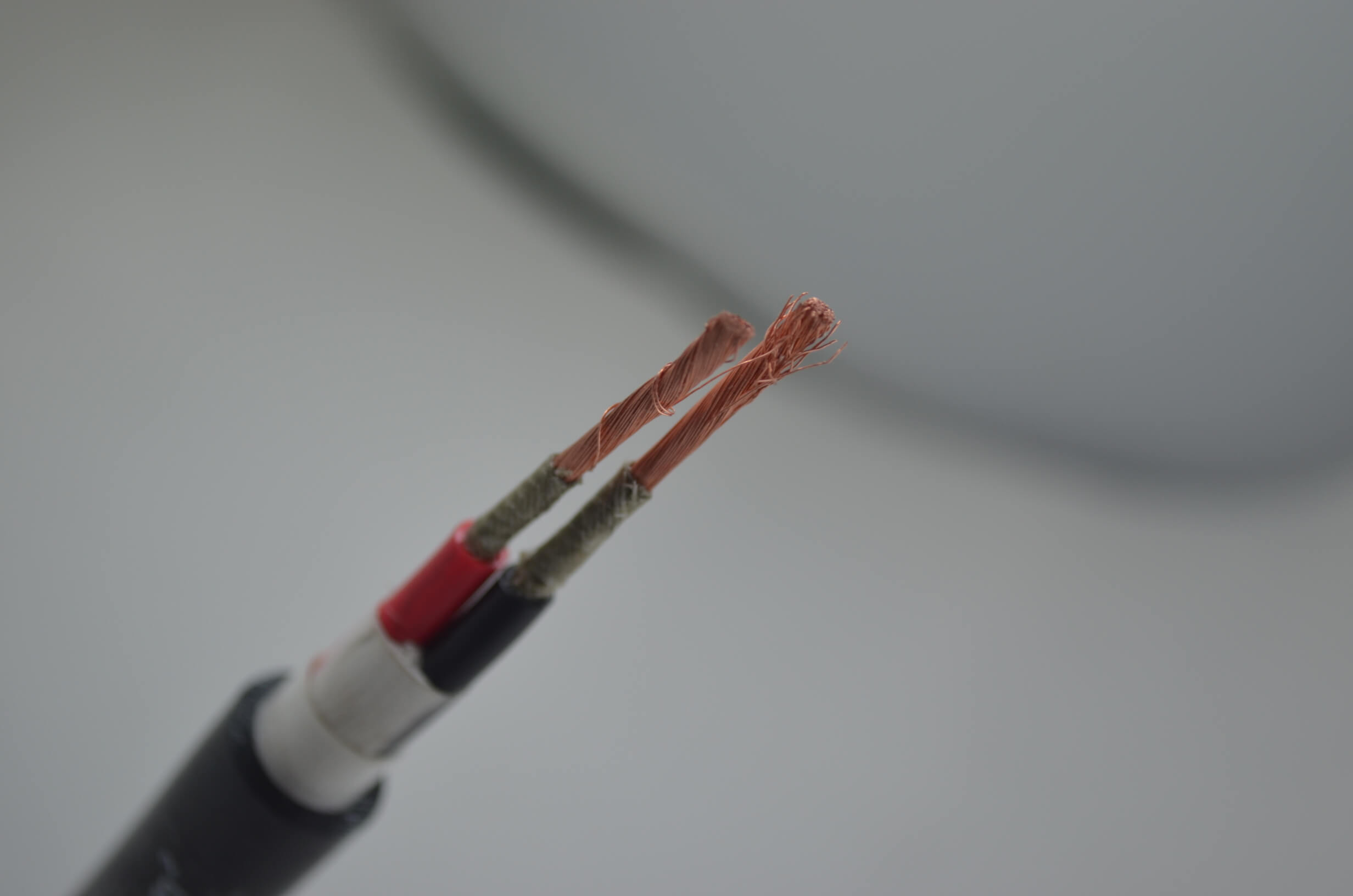 300/500V 2 núcleos 1 mm cable flexible aislado PVC forrado con PVC cable de bajo voltaje de 18 AWG
